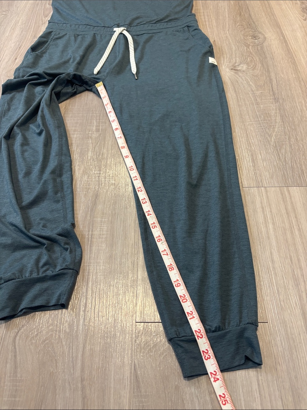 Vuori Lux Performance Jumpsuit VW426 Small - Picture 16 of 16